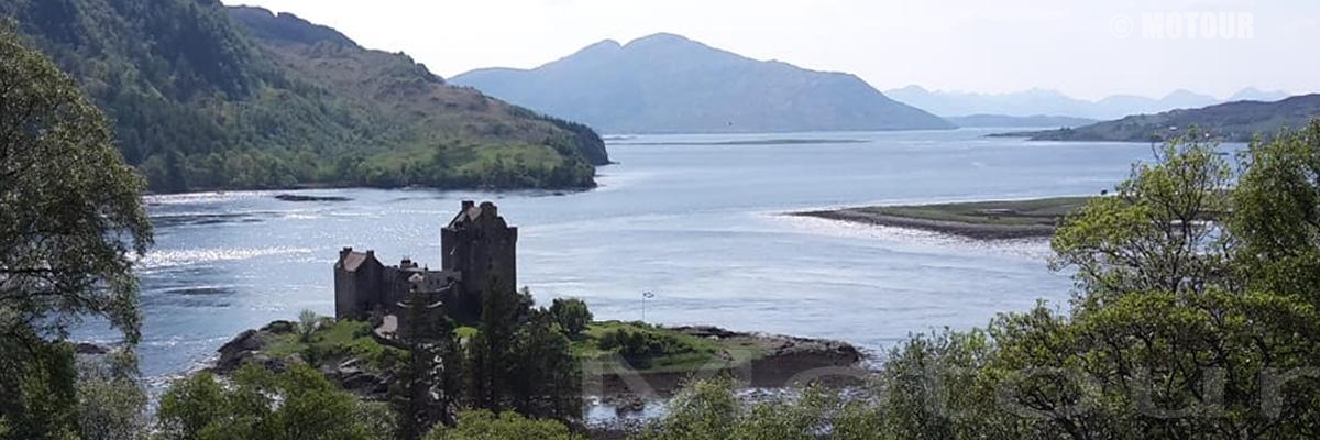 Motortour entlang Eilean Donan castle Schottland
