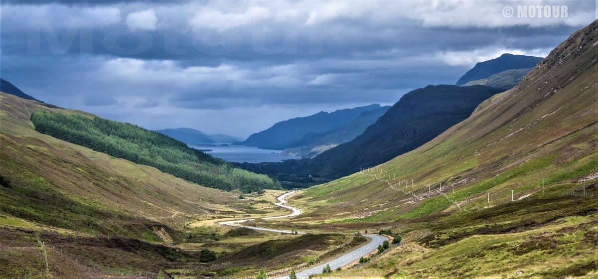 Ansicht von Glen Coe Valley während der Motorferienreise nach Schottland.